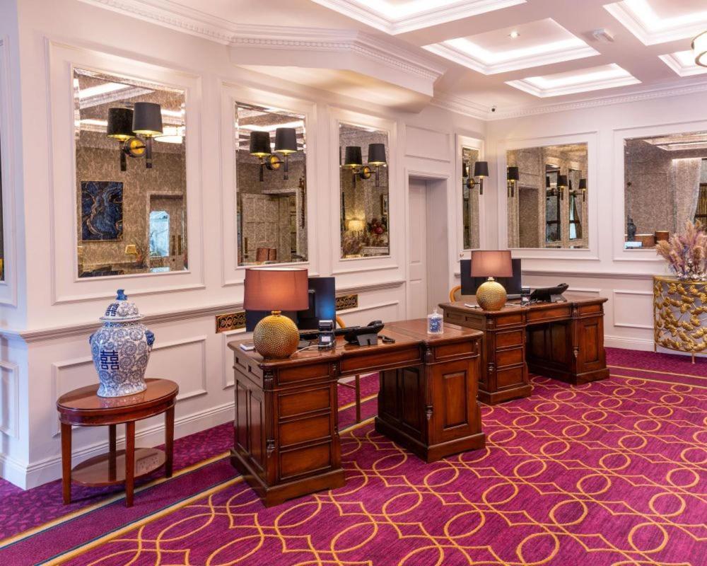 Cork'S Vienna Woods Hotel & Villas Exterior foto