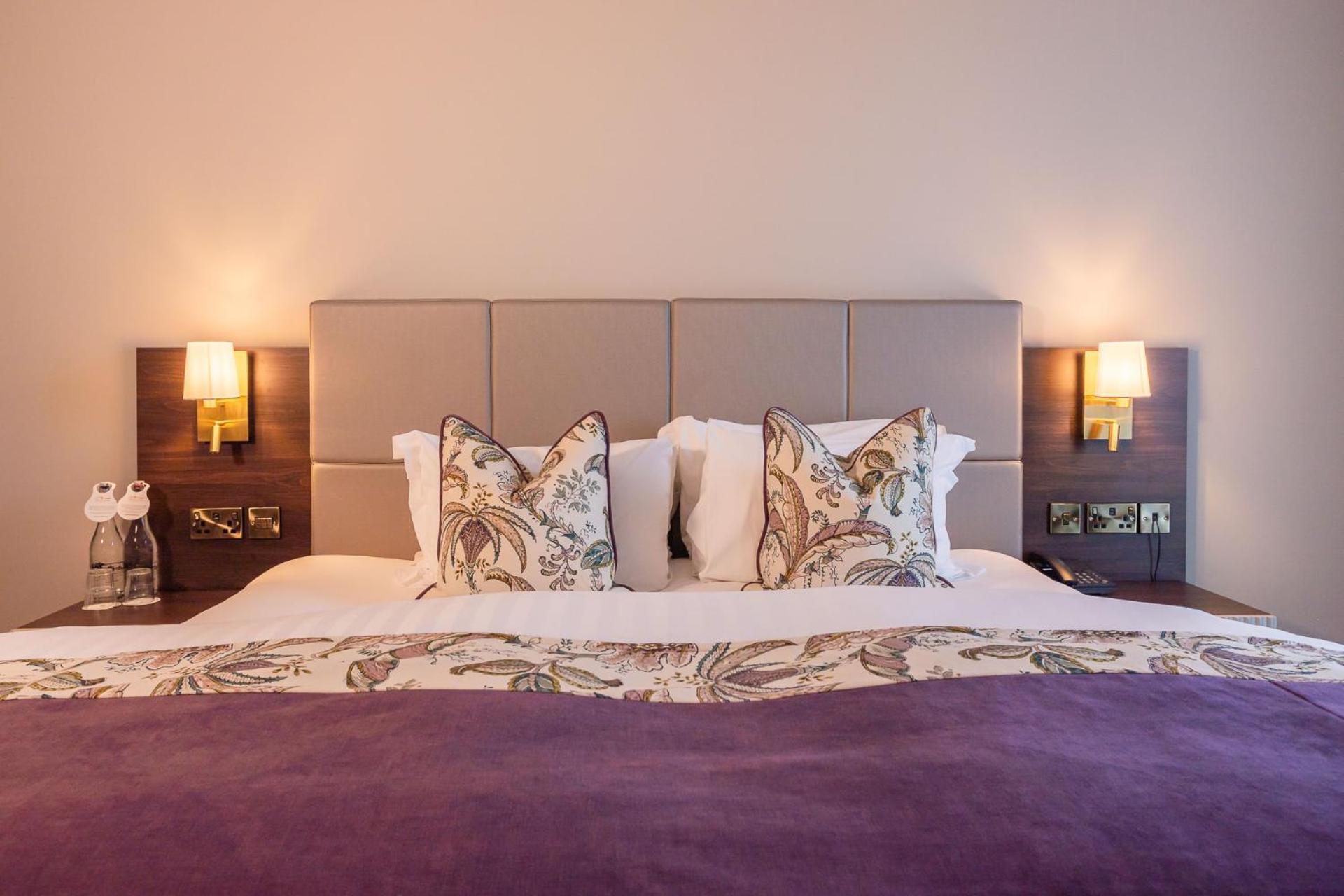 Cork'S Vienna Woods Hotel & Villas Exterior foto